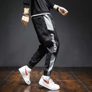 Férfi farmer 2021 új laza koreai stílus divatos nadrág összes mérkőzés fekete nadrág hip-hop betűkkel nyomtatott alkalmi nadrág Kép